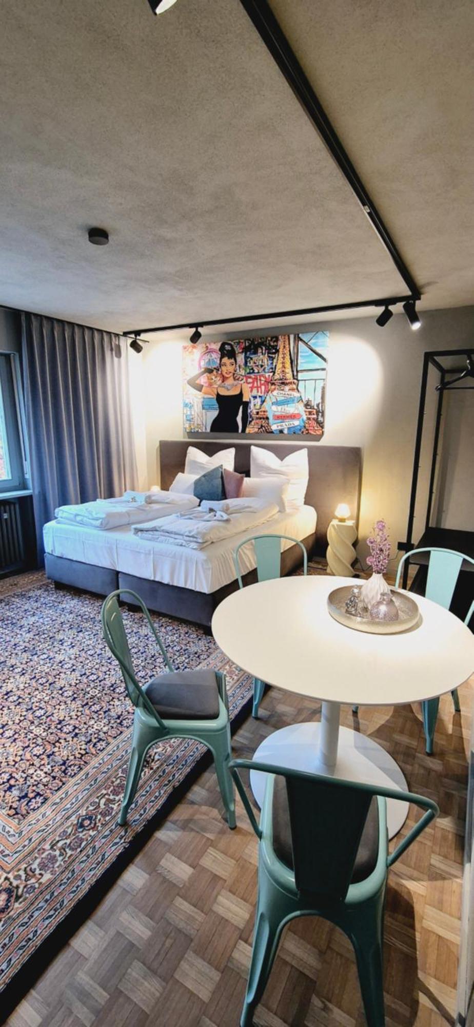 Xzllenz Kueche Bad S-Bahn Parken Smart-Tv Wellbeing Appartement Neunkirchen am Sand Buitenkant foto